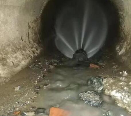 石嘴山市政管道清淤